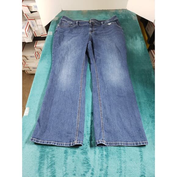 Apt 9 Jeans Size 18 W Short Womens Blue Pants Stretch Ladies Mid Rise Bootcut - Picture 1 of 11